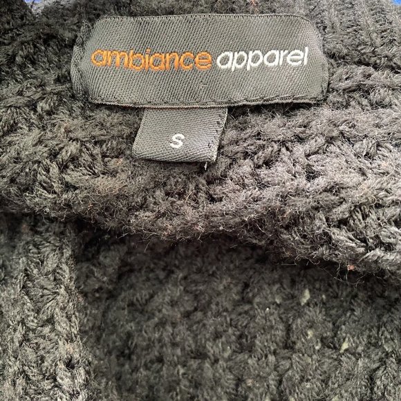 Ambiance Apparel Sweater Womens Small Black Criss Cross Back - Picture 4 of 10